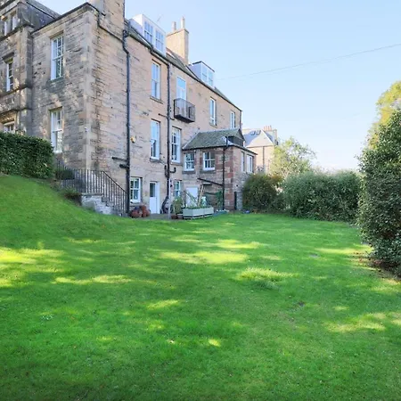 Joivy Delightful Flat With Parking Apartment Edinburgh Exterior photo
